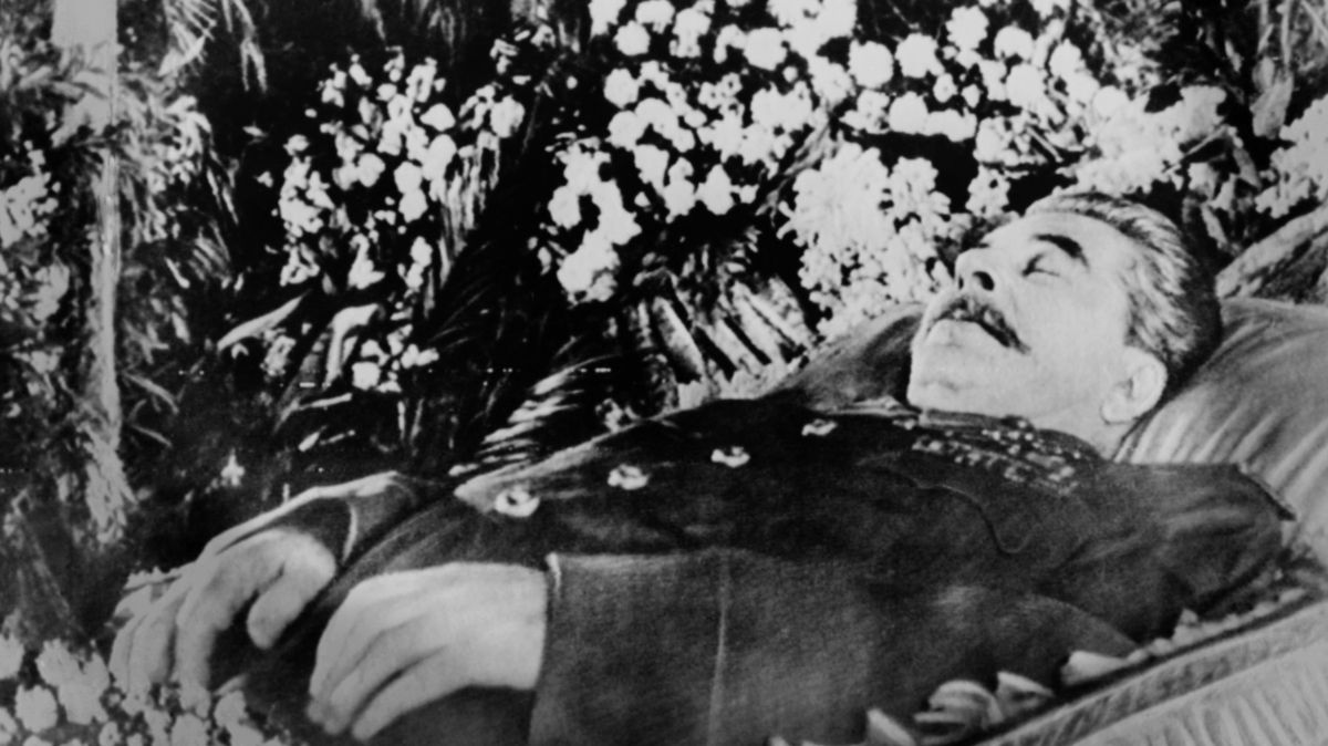 Kolik životů si vzal Stalinův pohřeb? Odpověď chybí i po 70 letech
